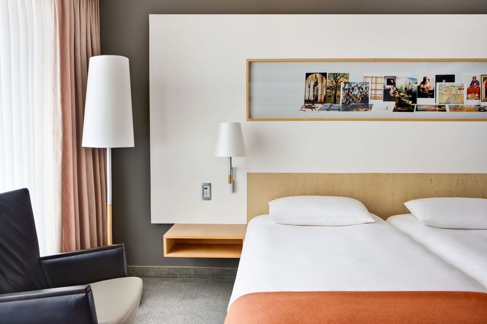 Steigenberger Airport Hotel Amsterdam - Standard Zimmer