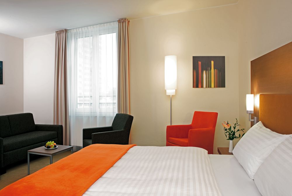 44578_ICH_Essen_rooms_BUD Business Double Room.png