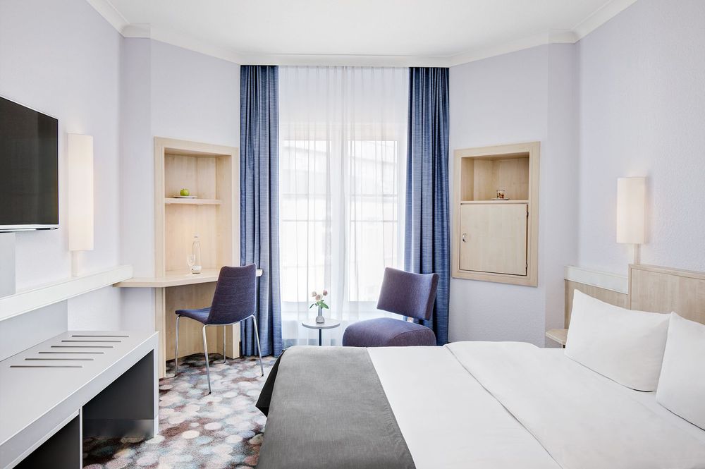 IntercityHotel Hamburg-Altona - Standard room