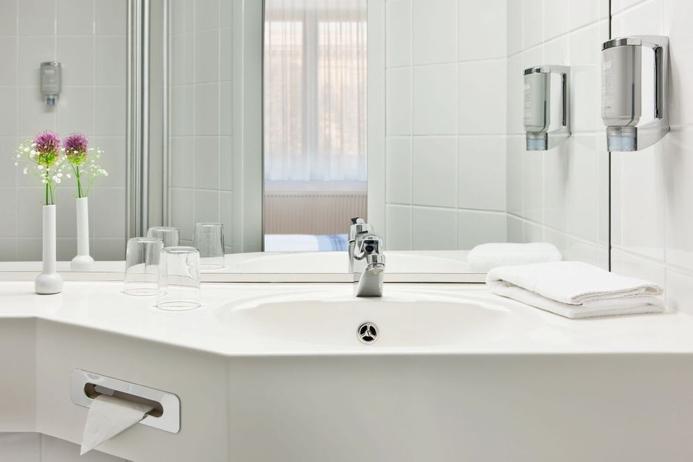 IntercityHotel Magdebourg - Salle de bains