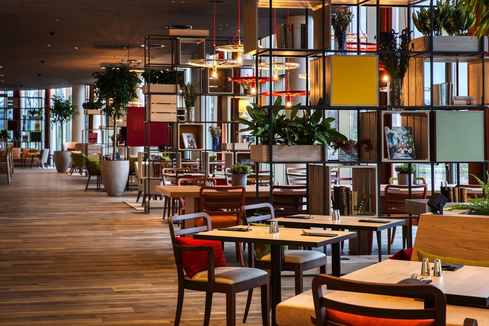 IntercityHotel Amszterdami repülőtér - étterem