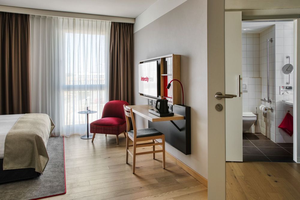 Hotel em Zurique - Intercityhotel Aeroporto de Zurique - Quarto para deficientes