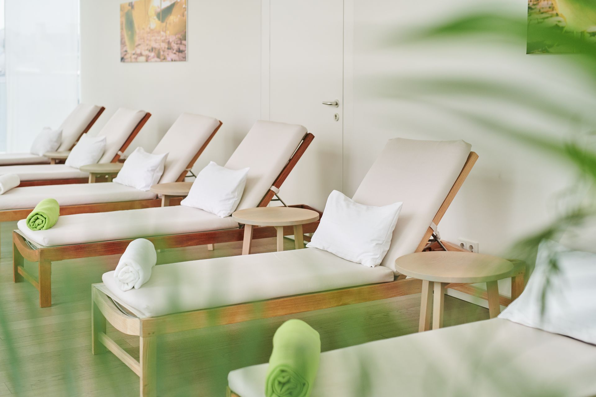 MAXX_Wien_Spa_Detail_RelaxationRoom_0002.png