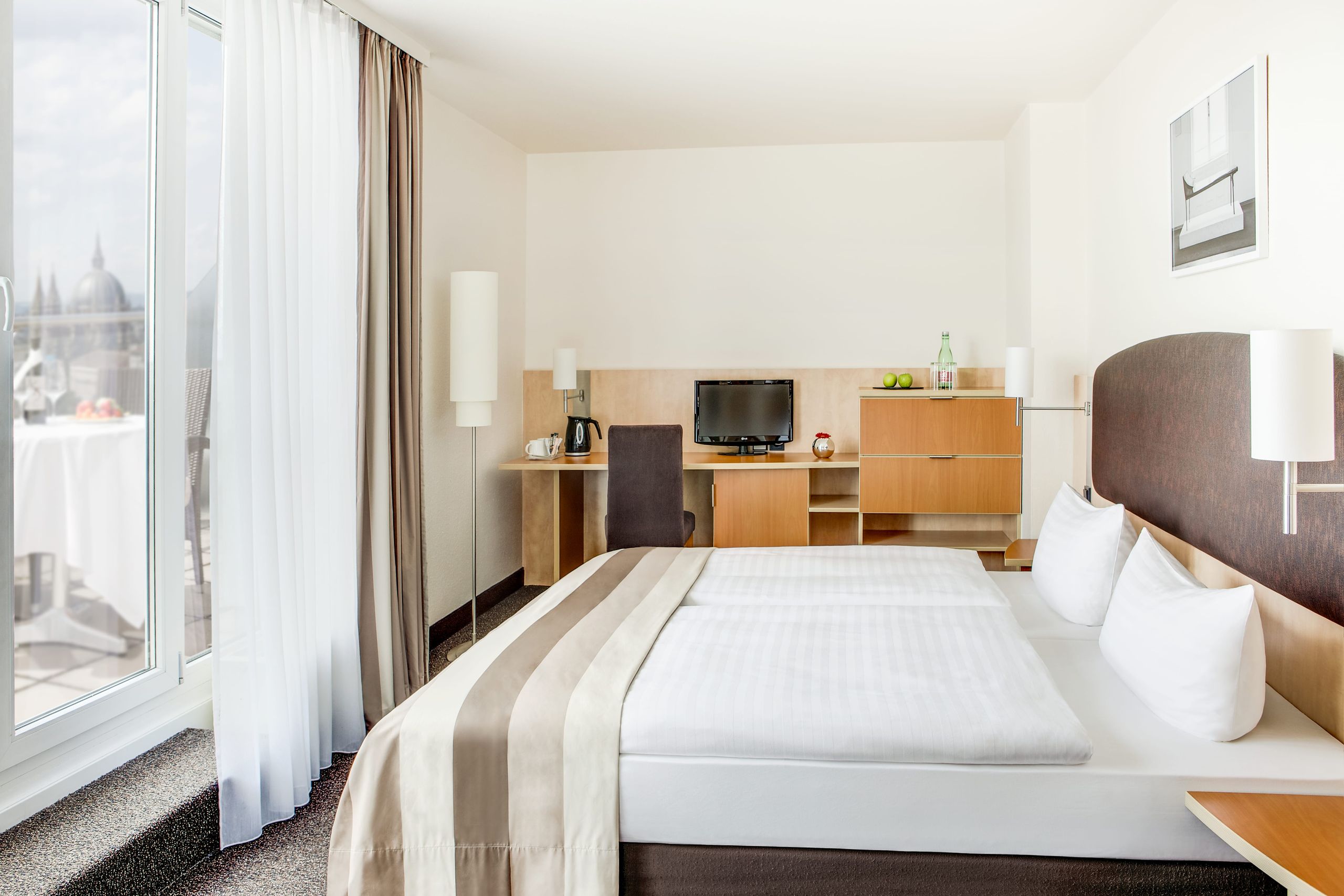 IntercityHotel Vienna – business plus rooms
