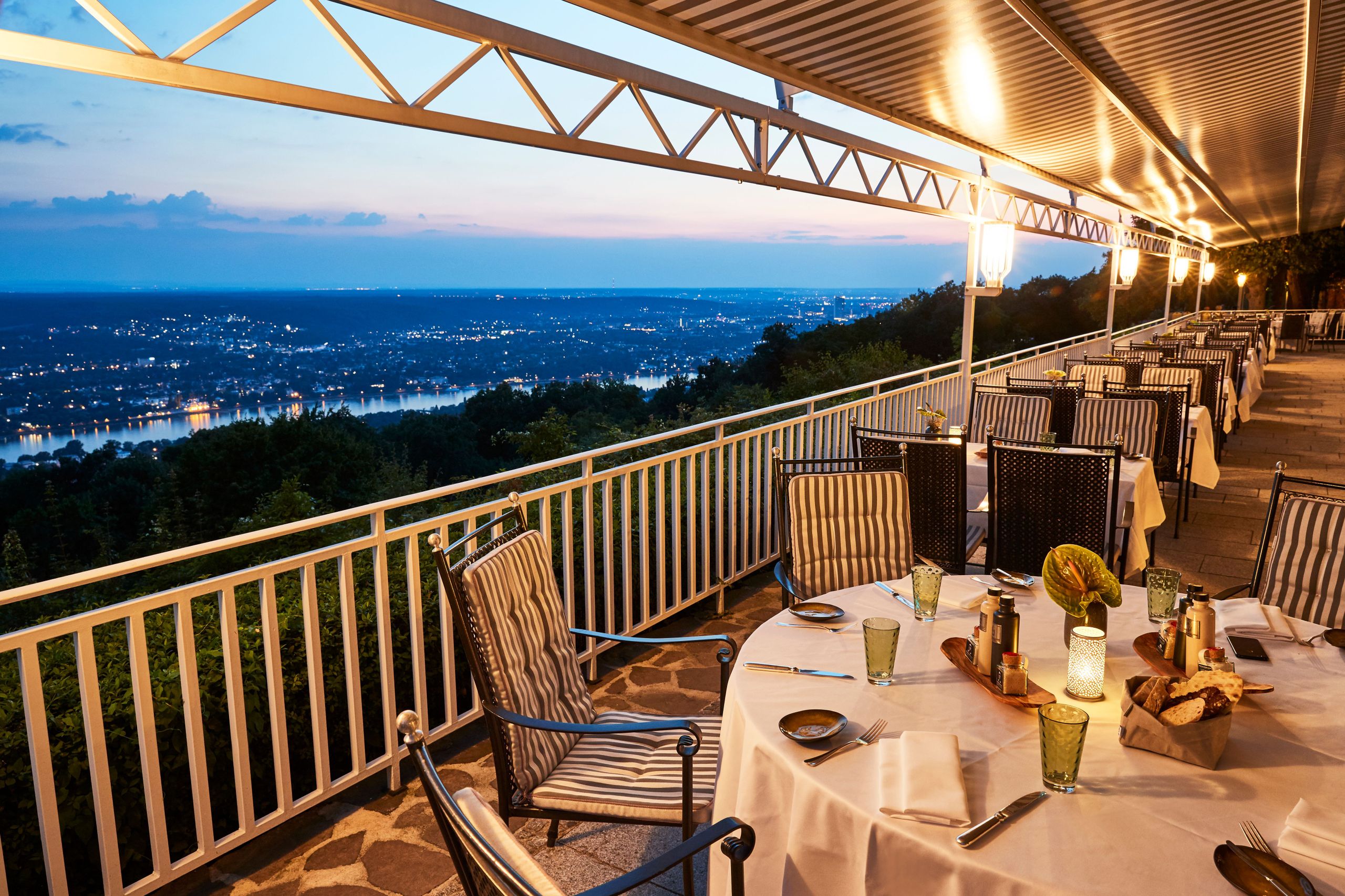 Steigenberger Grandhotel & SPA Petersberg - Königswinter/Bonn - Étterem