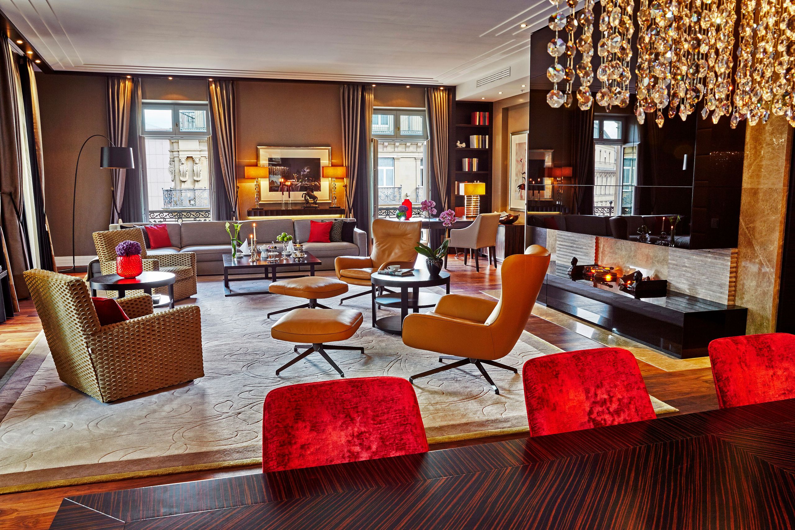 Royal suite in Frankfurt - Steigenberger Frankfurt Hof, living room
