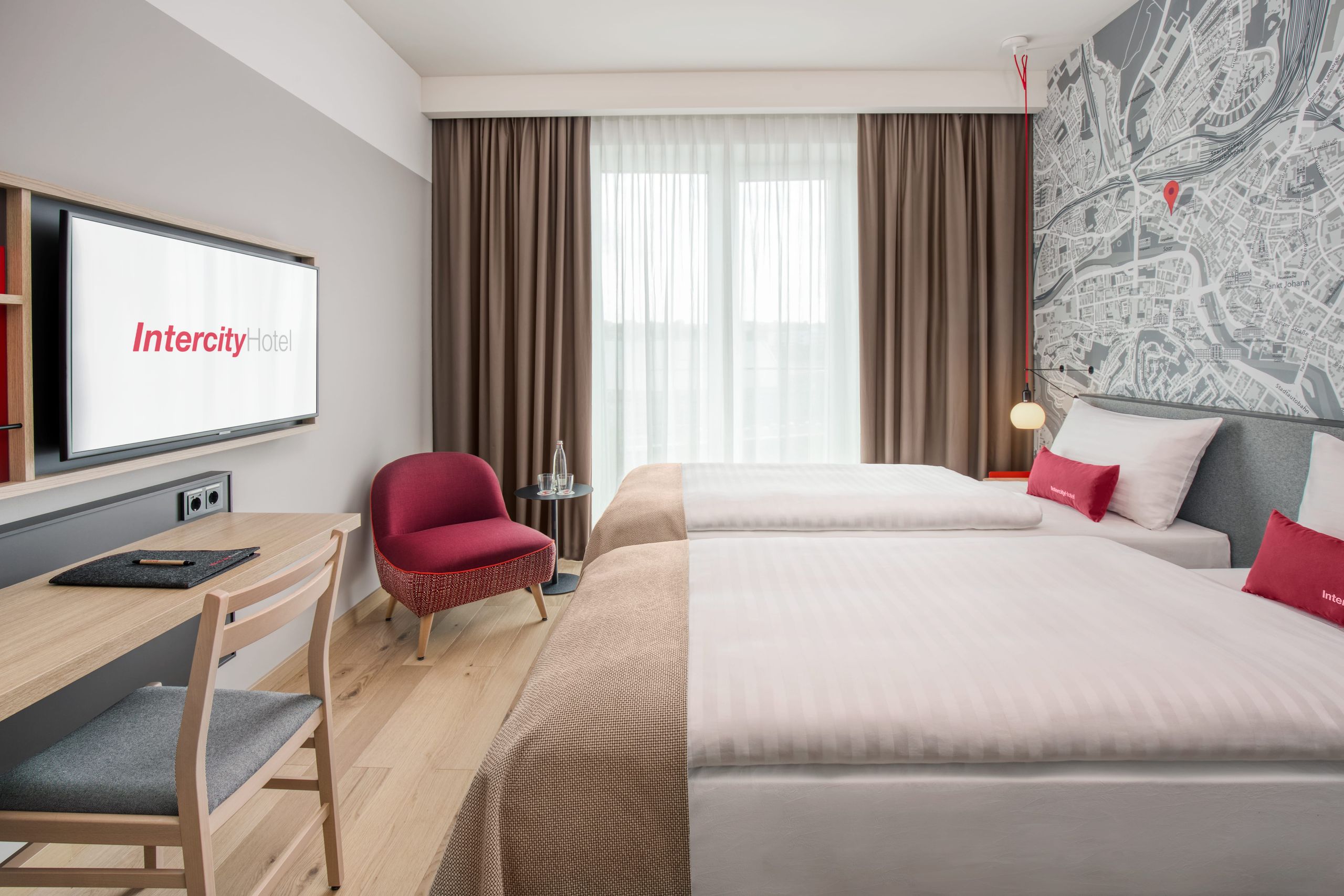 Hotel em Saarbrücken | IntercityHotel Saarbrücken - Quartos de negócios com camas separadas